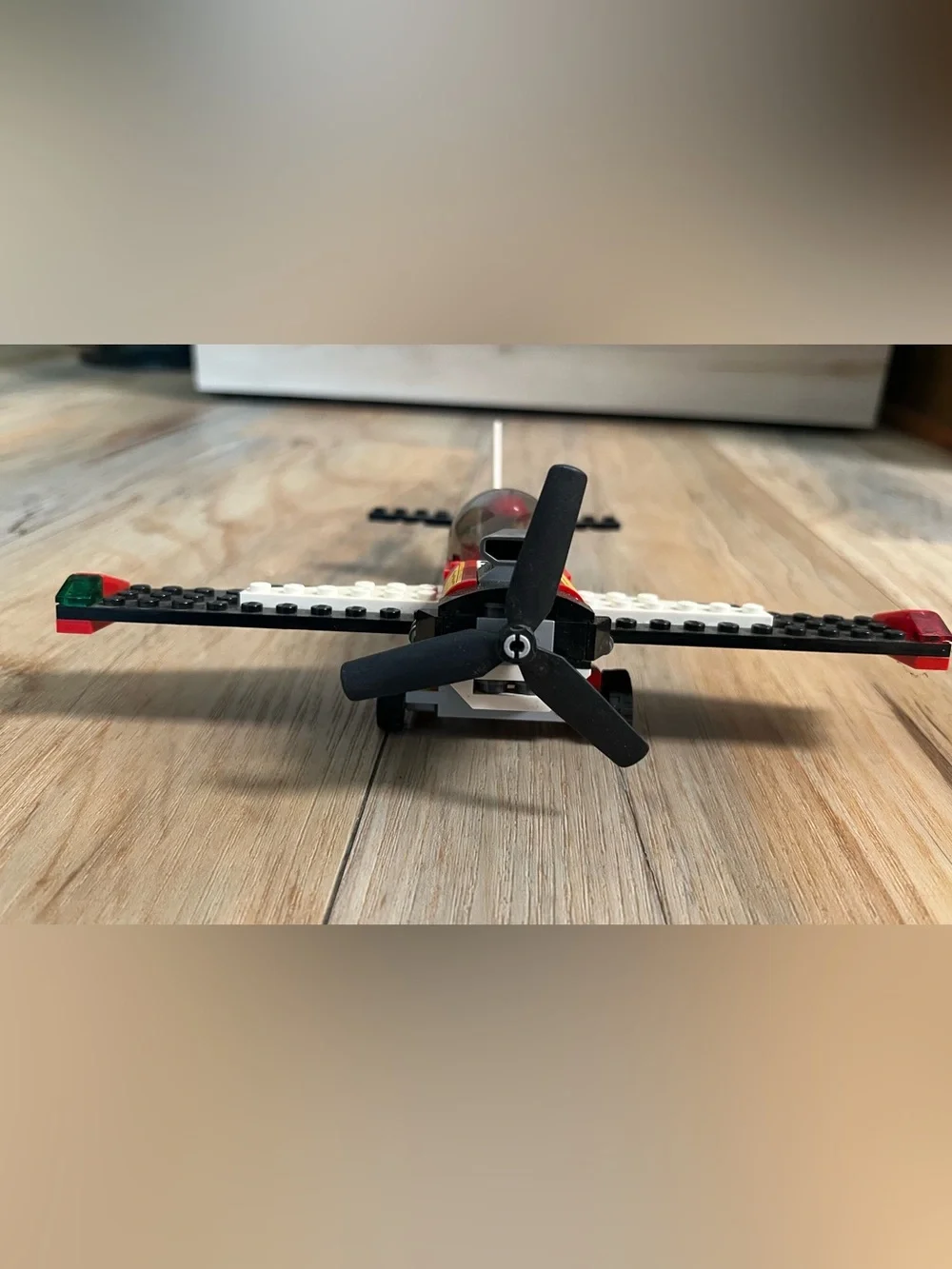 LEGO City - 2013 Stunt Plane Lego 60019 (Fully Assembled and Glued)